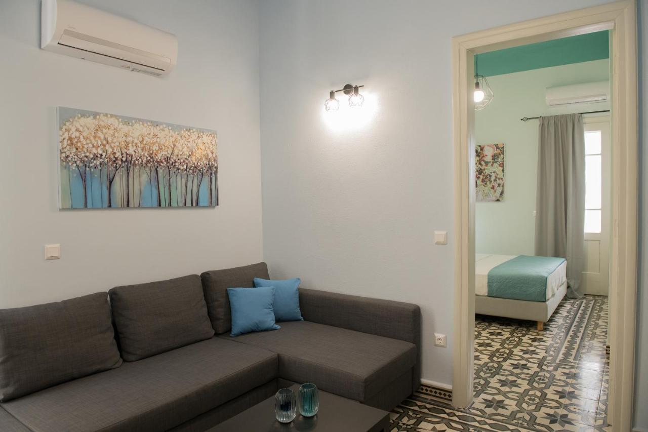 The Blue Apartment In The Heart Of Heraklion Bagian luar foto