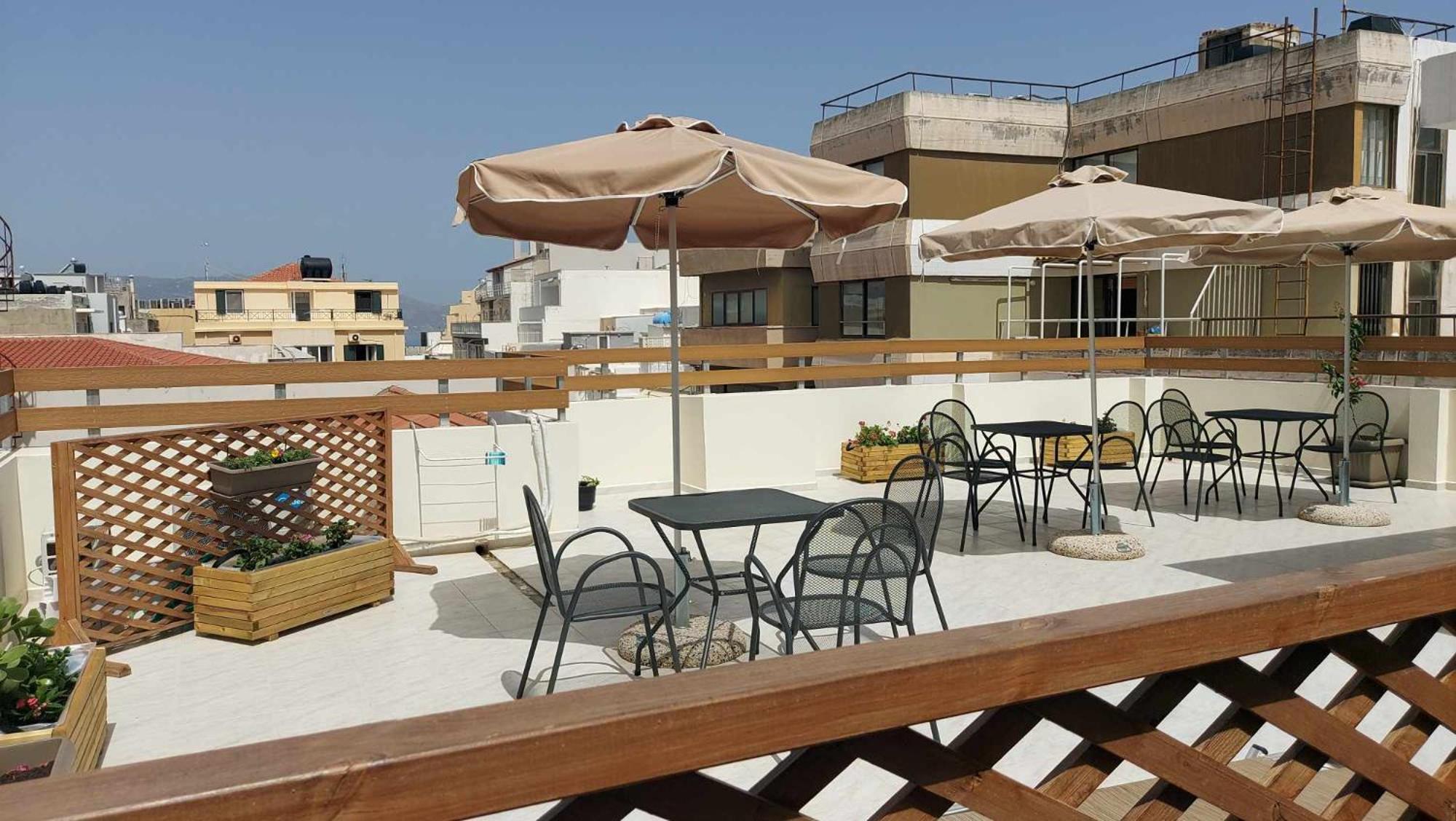 The Blue Apartment In The Heart Of Heraklion Bagian luar foto